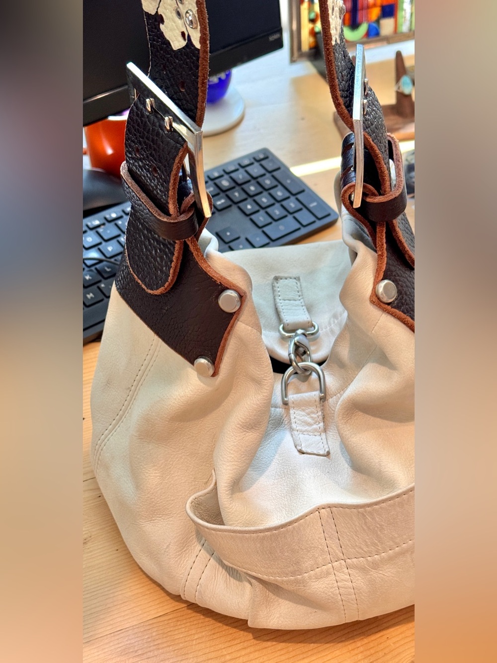 Tylie Malibu Leather Hobo Bag Cream Women - Picture 5 of 15